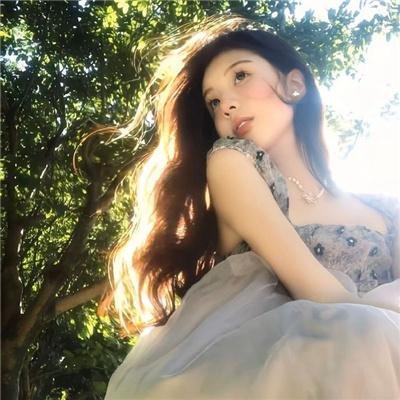 远看是蔚蓝的春天